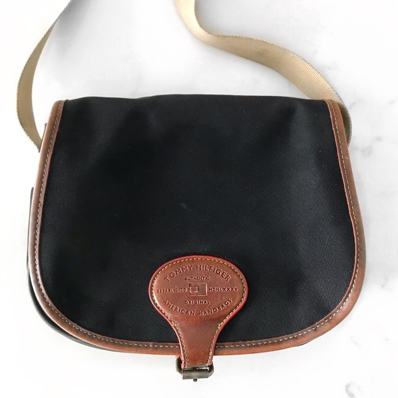 Tommy Hilfiger Handbags - [Tommy Hilfiger] Worn • 90s Crossbody Bag